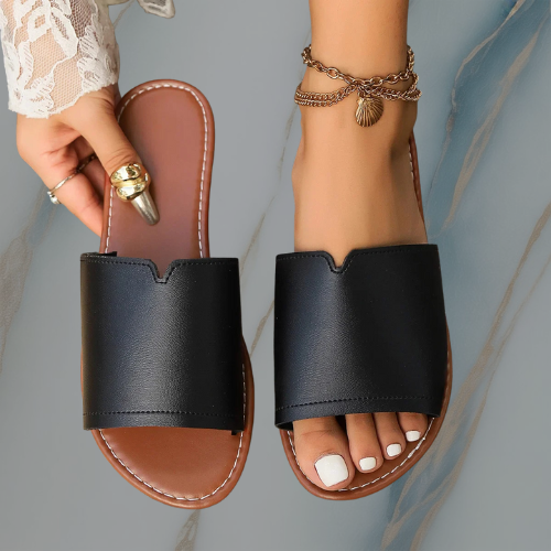 ColeandSkye | Stylish Women's Casual Flat Near Summer Slippers